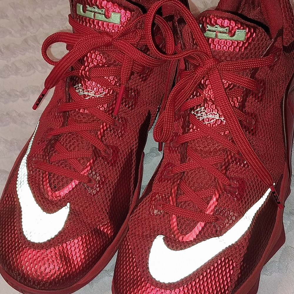 Size 13 - Nike LeBron 12 Low Basketball University Red Good Used